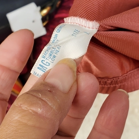 Peach vintage slip.M‎ - Picture 7 of 8